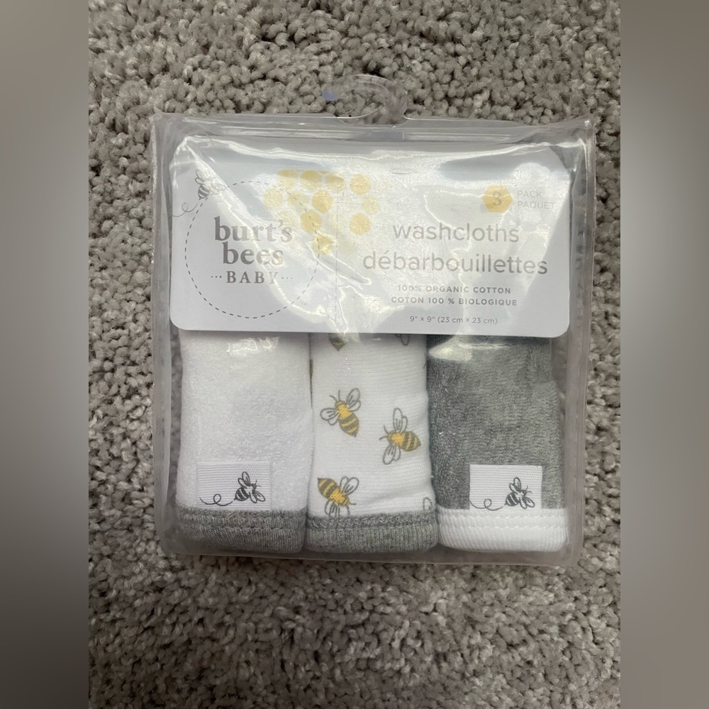 NWOT BURT’S BEES BABY organic washcloths